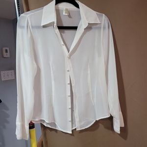 Secrets in lace white blouse